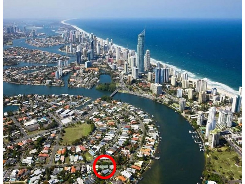 6 Salerno St, Isle Of Capri QLD 4217