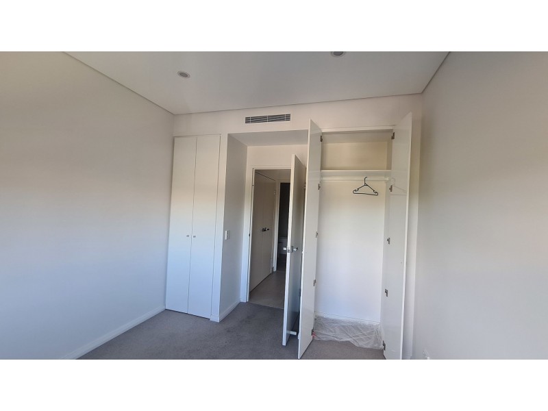 24-26 Robilliard St, Mays Hill NSW 2145