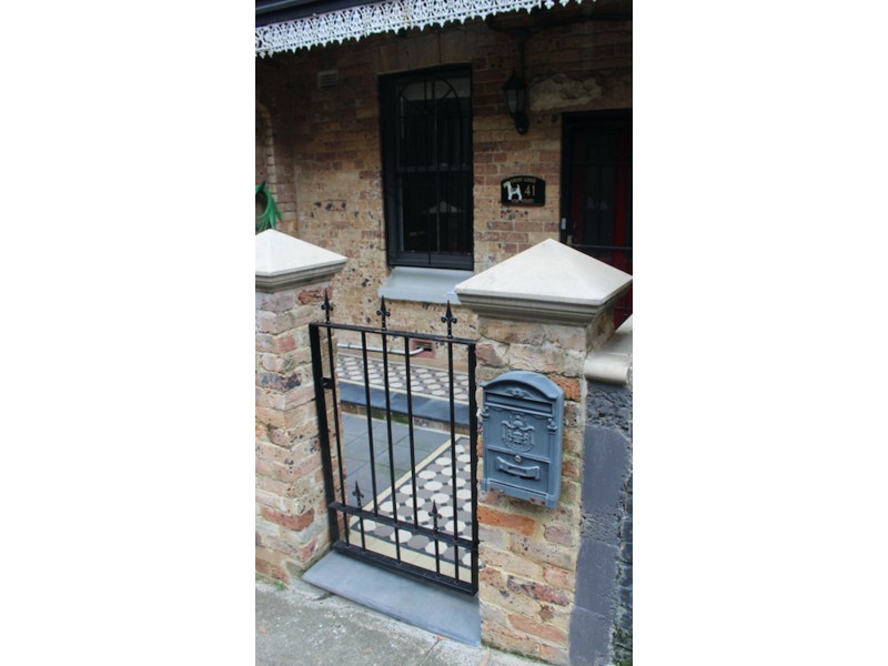 41 Foss St, Forest Lodge NSW 2037