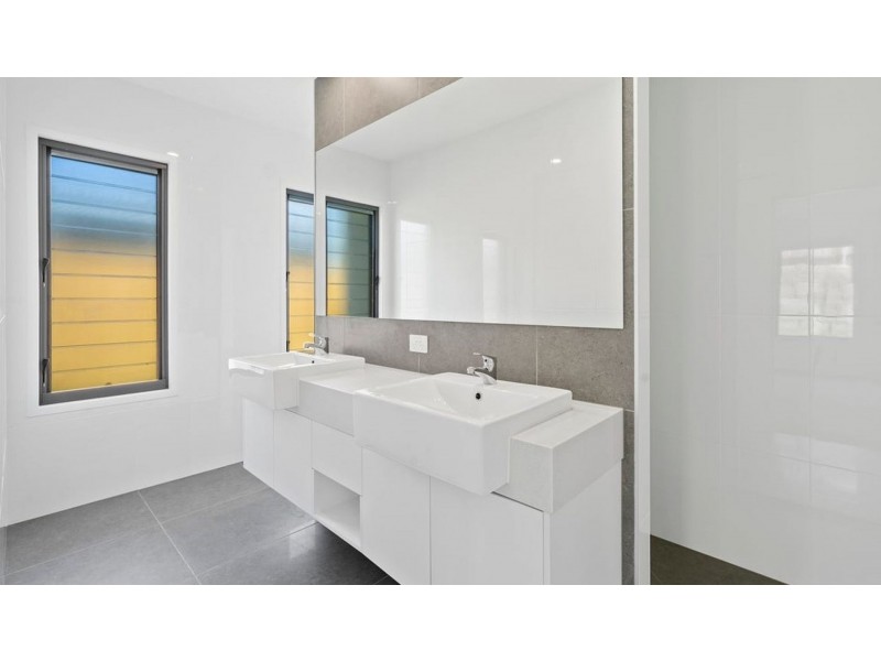 37 Pummelo Cct, Palmwoods QLD 4555