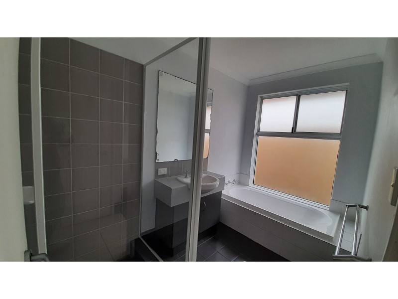 15 Raven Way, Harrisdale WA 6112