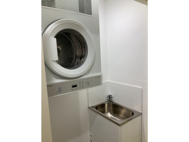 60-64 Essington St, Wentworthville NSW 2145