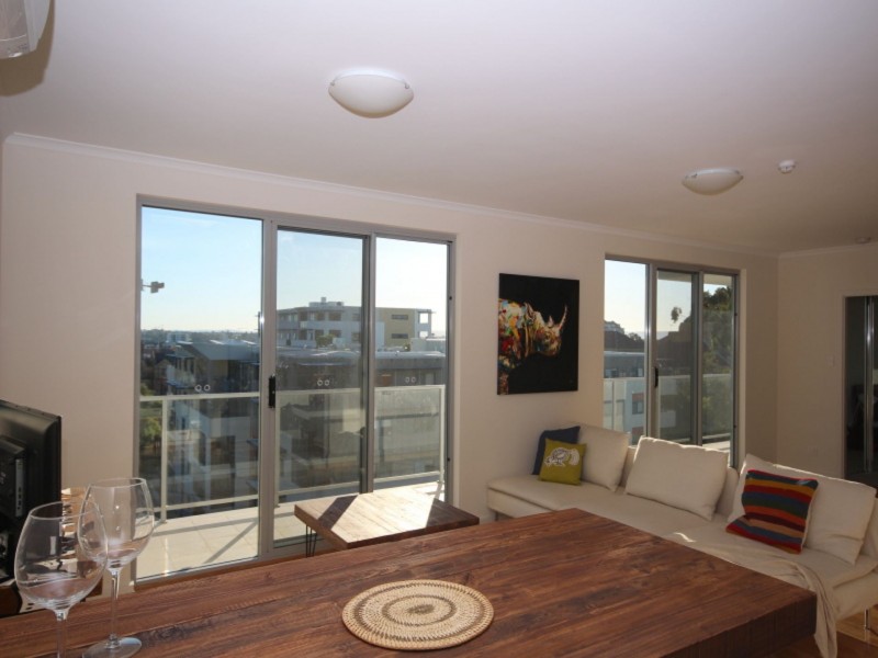 60/35 Wellington St, East Perth WA 6004