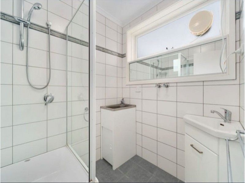 2/24 Dunoon St, Murrumbeena VIC 3163