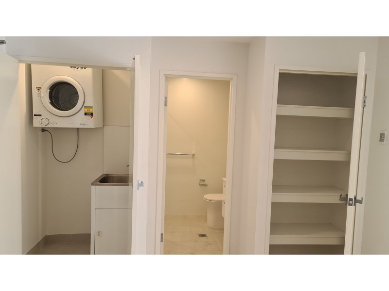 24-26 Robilliard St, Mays Hill NSW 2145