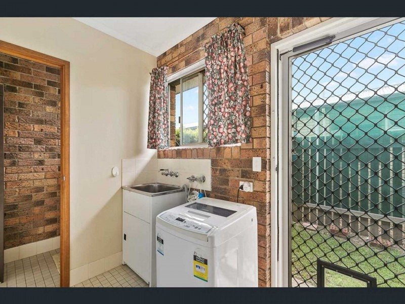 1/52 Riverview Dr, Burrum Heads QLD 4659