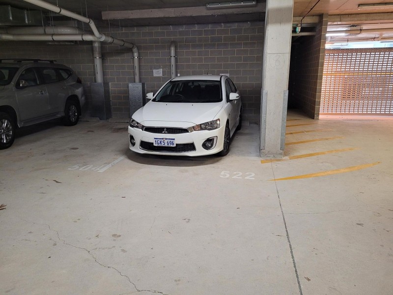 G4/8 Moreau Pde, East Perth WA 6004