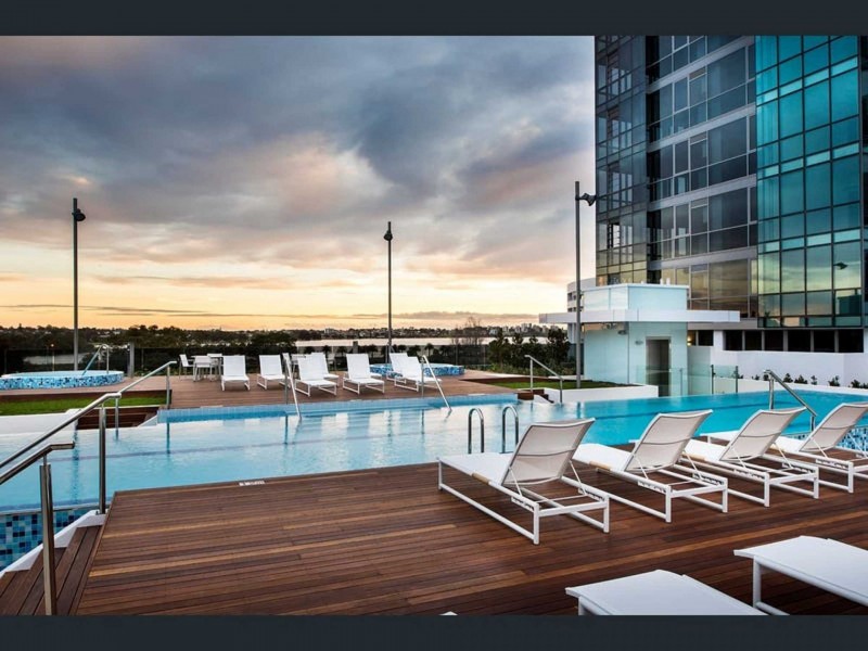 G4/8 Moreau Pde, East Perth WA 6004