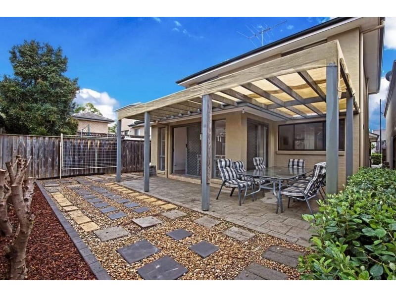 6 Stowe Ave, Campbelltown NSW 2560