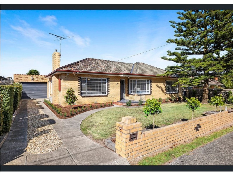 16 Rae St, Chadstone VIC 3148