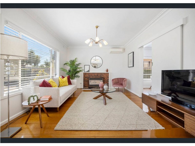 16 Rae St, Chadstone VIC 3148