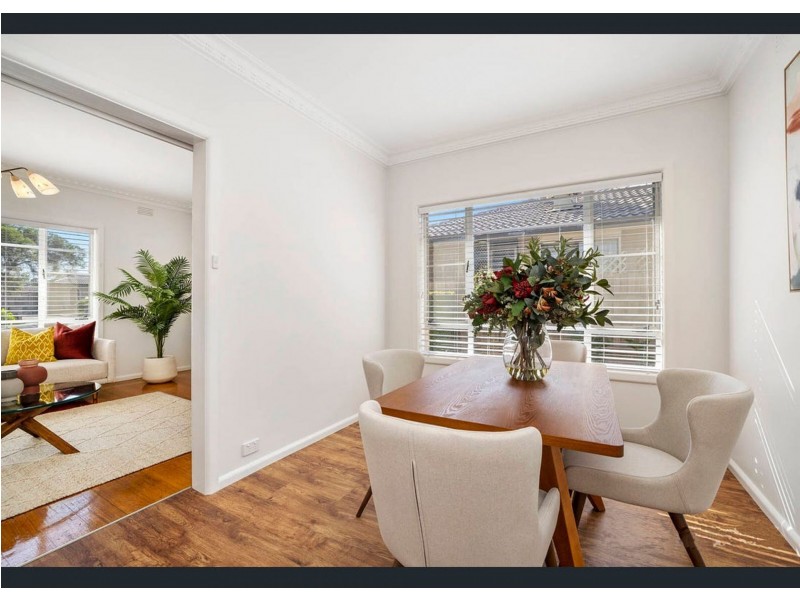 16 Rae St, Chadstone VIC 3148