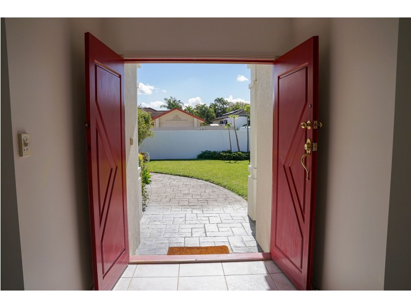 33 Glenwater Cres, Helensvale QLD 4212