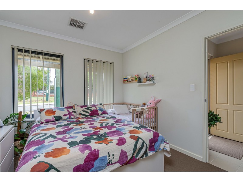 15/61 Elvire St, Viveash WA 6056