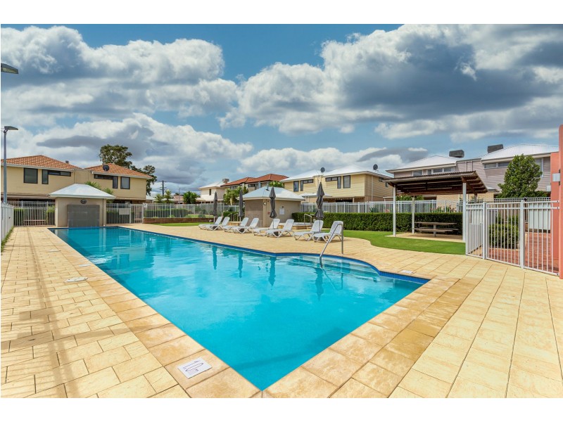 15/61 Elvire St, Viveash WA 6056