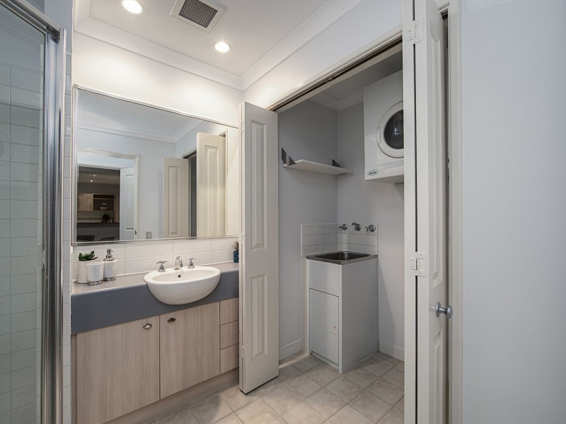 33/134 Aberdeen St, Northbridge WA 6003