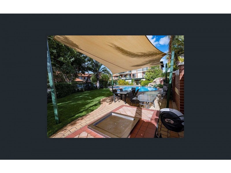 8/64 Moondine Dr, Wembley WA 6014