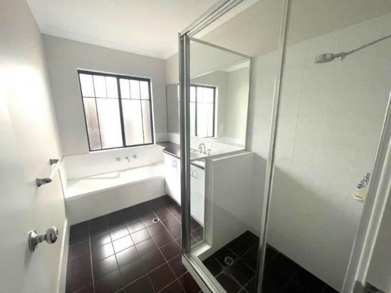 2 Kindra Way, Nollamara WA 6061