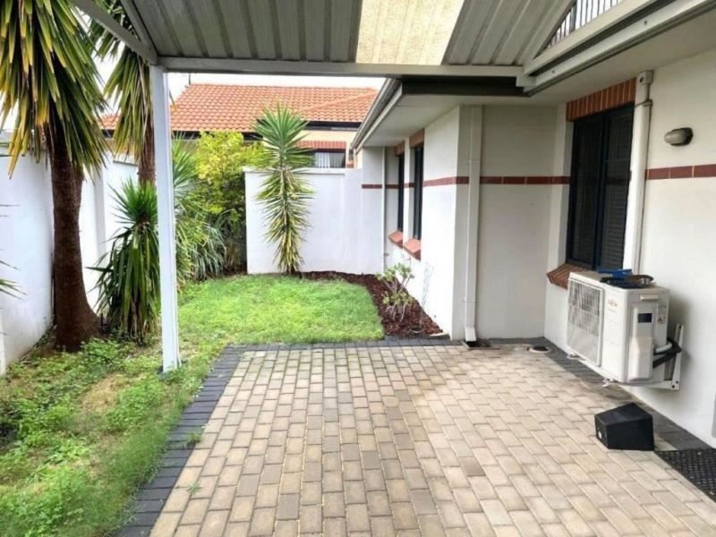 2 Kindra Way, Nollamara WA 6061