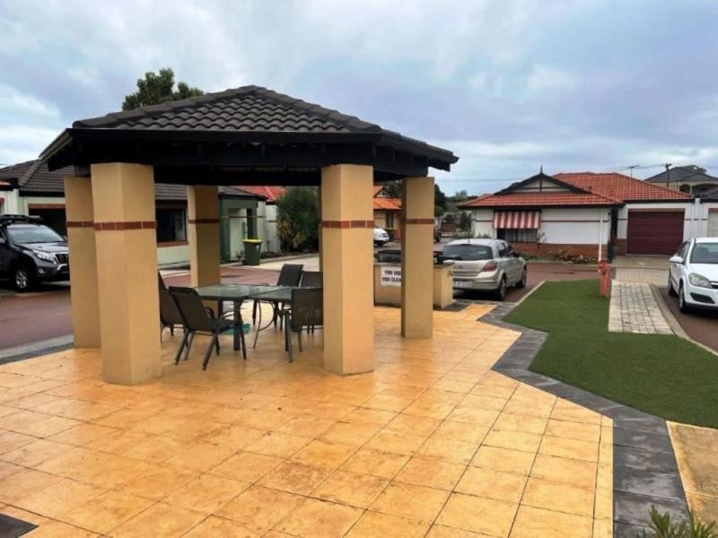 2 Kindra Way, Nollamara WA 6061