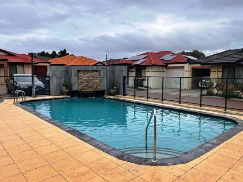 2 Kindra Way, Nollamara WA 6061