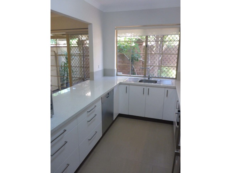 3/3 Hopetoun St, South Perth WA 6151