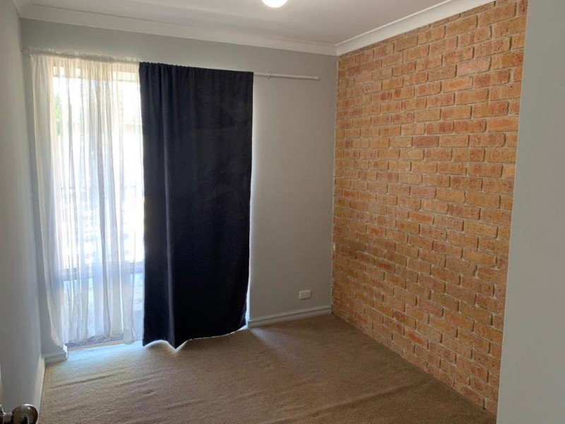 1 Patterson Dr, Middle Swan WA 6056