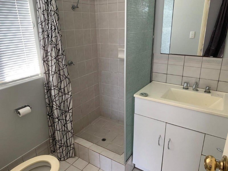 1 Patterson Dr, Middle Swan WA 6056