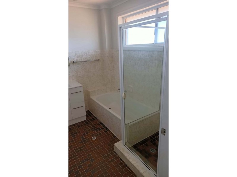 12/2 Lyon St, Dicky Beach QLD 4551