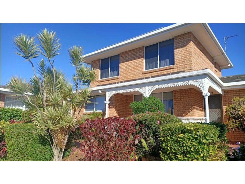 12/2 Lyon St, Dicky Beach QLD 4551