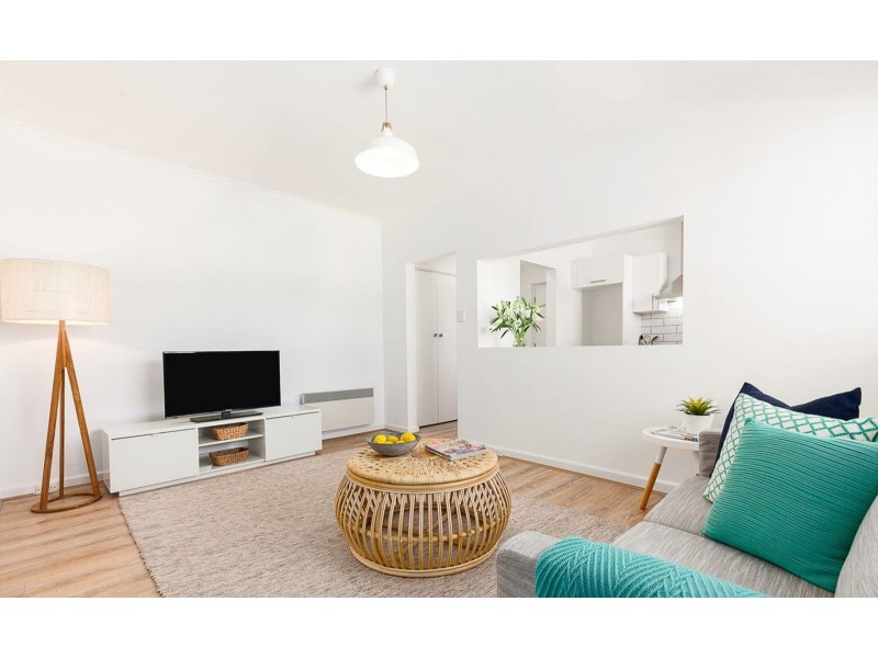 15/9 Kooyong Rd, Caulfield North VIC 3161