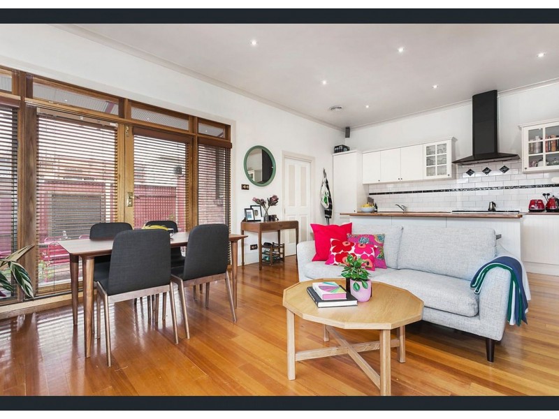 33 Kensington Rd, Kensington VIC 3031