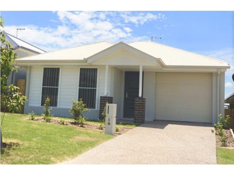 5 Calandra St, Redbank Plains QLD 4301
