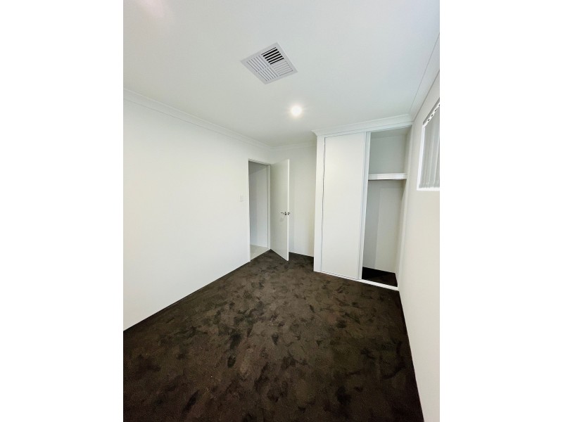 38 Sedano Cres, Wellard WA 6170