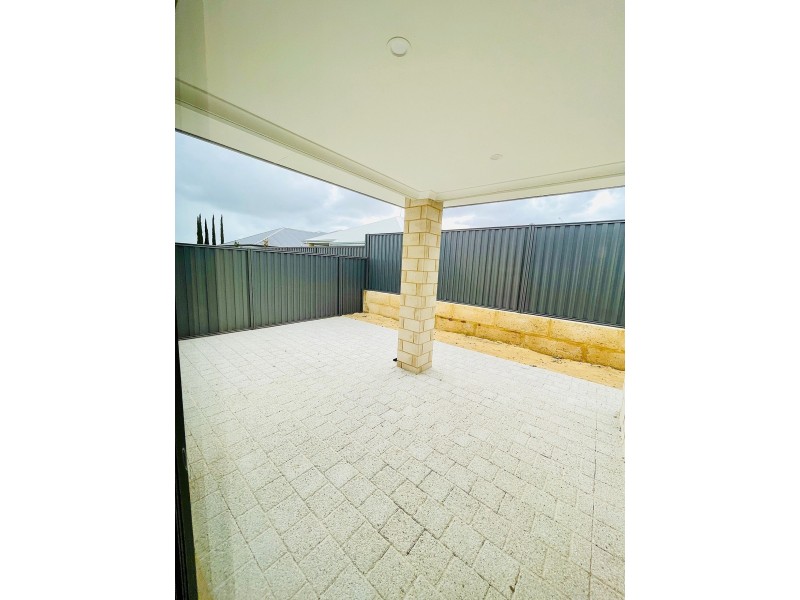 38 Sedano Cres, Wellard WA 6170