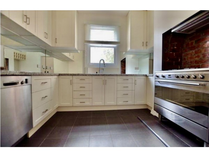 67 Mcgregor St, Middle Park VIC 3206