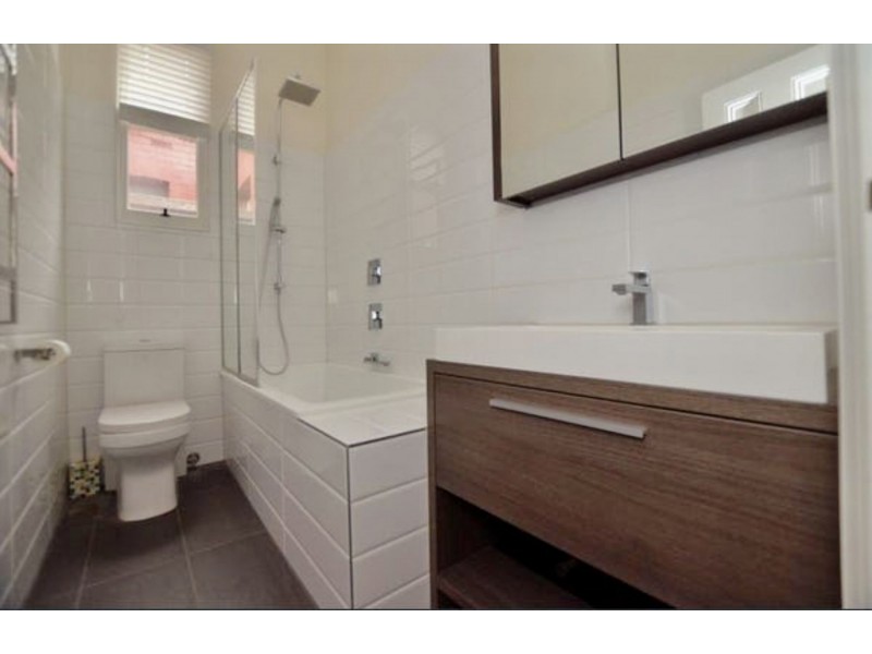 67 Mcgregor St, Middle Park VIC 3206