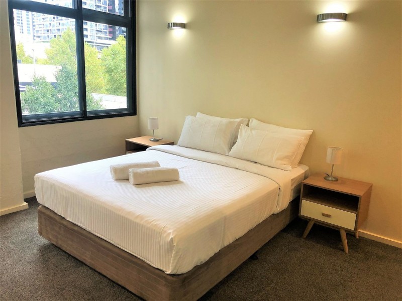 24/300 King St, Melbourne VIC 3000