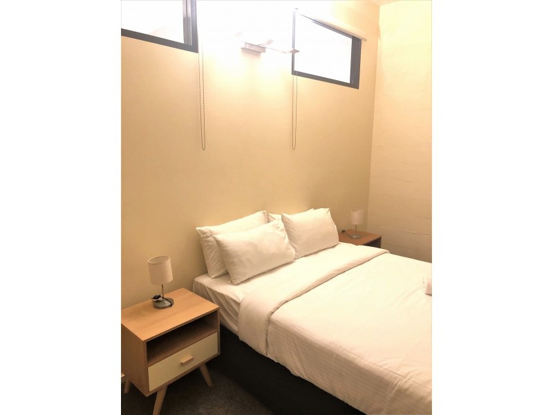 24/300 King St, Melbourne VIC 3000