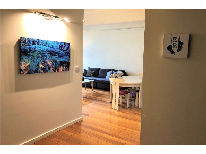 24/300 King St, Melbourne VIC 3000