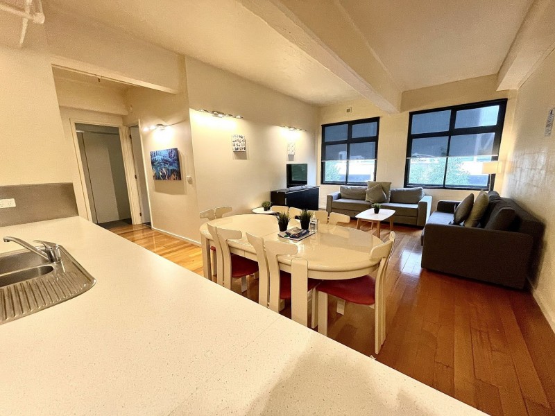 24/300 King St, Melbourne VIC 3000