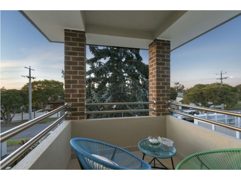 10 Summit Rd, Frankston VIC 3199