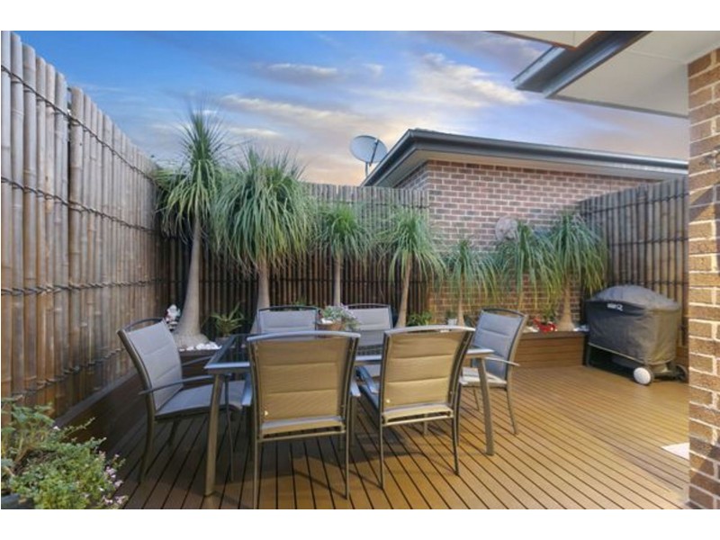 10 Summit Rd, Frankston VIC 3199