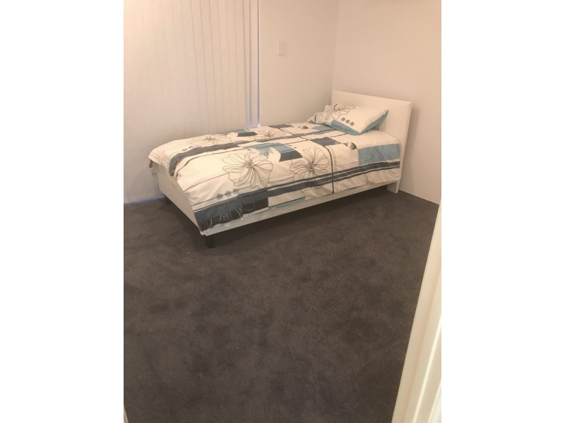 5 Brolga Place, Gosnells WA 6110