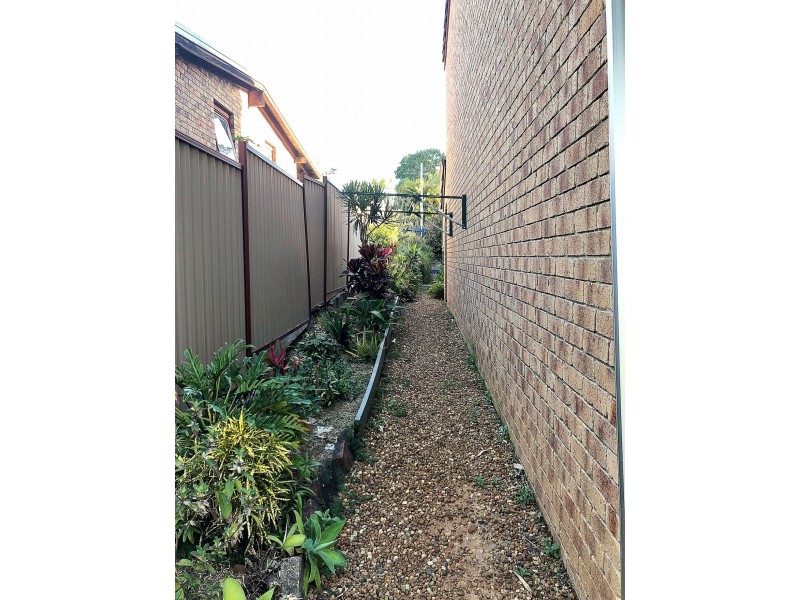 6/2 Rainbow Dr, Mudgeeraba QLD 4213