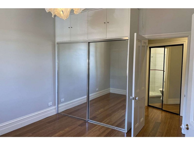 88 Barrow St, Brunswick VIC 3056