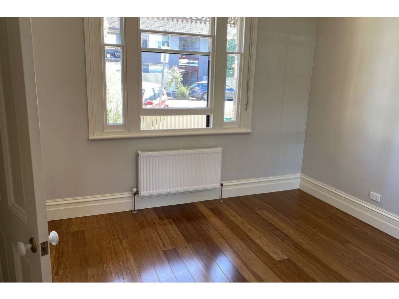 88 Barrow St, Brunswick VIC 3056