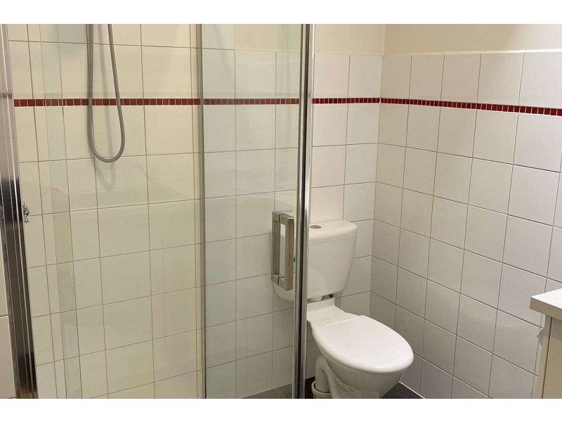 88 Barrow St, Brunswick VIC 3056