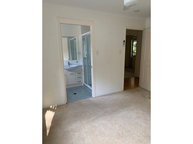 36 Burke Ave, Russell Island QLD 4184