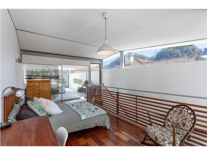 87A Winthrop Ave, Nedlands WA 6009